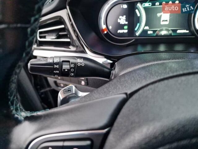 Черный Киа Niro, объемом двигателя 0 л и пробегом 65 тыс. км за 20800 $, фото 27 на Automoto.ua