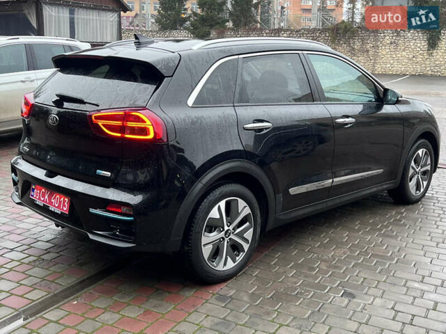 Черный Киа Niro, объемом двигателя 0 л и пробегом 117 тыс. км за 19200 $, фото 4 на Automoto.ua