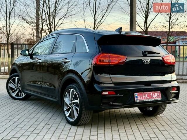 Черный Киа Niro, объемом двигателя 0 л и пробегом 89 тыс. км за 19350 $, фото 14 на Automoto.ua