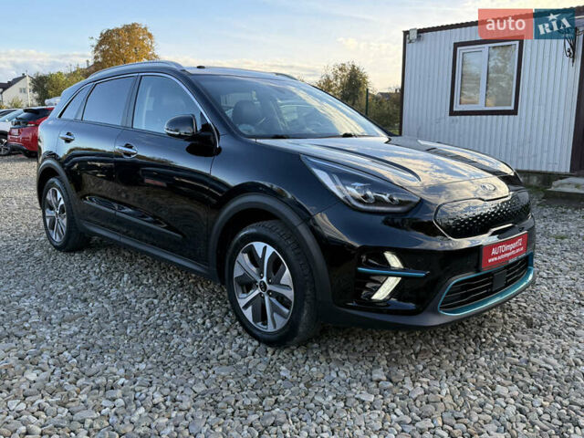 Черный Киа Niro, объемом двигателя 0 л и пробегом 88 тыс. км за 23900 $, фото 24 на Automoto.ua