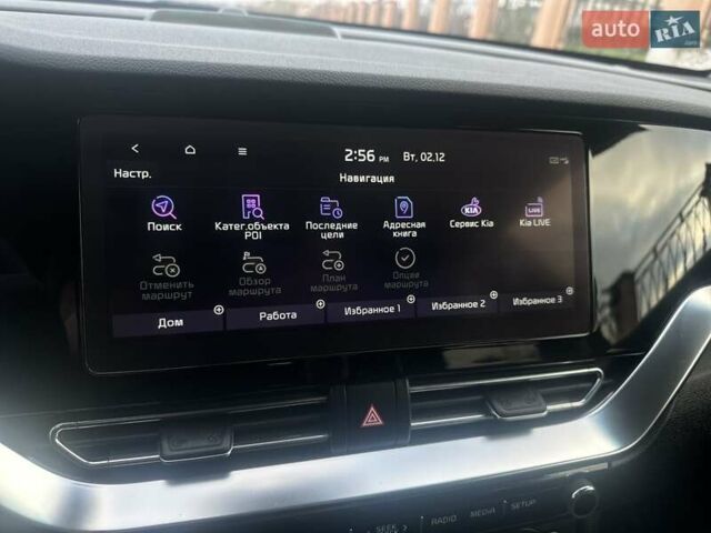 Чорний Кіа Niro, об'ємом двигуна 0 л та пробігом 117 тис. км за 18870 $, фото 28 на Automoto.ua