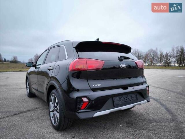 Черный Киа Niro, объемом двигателя 1.6 л и пробегом 78 тыс. км за 16100 $, фото 11 на Automoto.ua