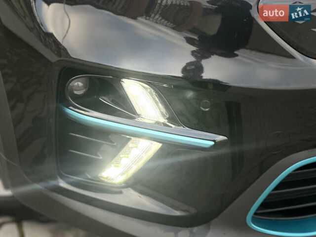 Черный Киа Niro, объемом двигателя 0 л и пробегом 117 тыс. км за 18870 $, фото 17 на Automoto.ua