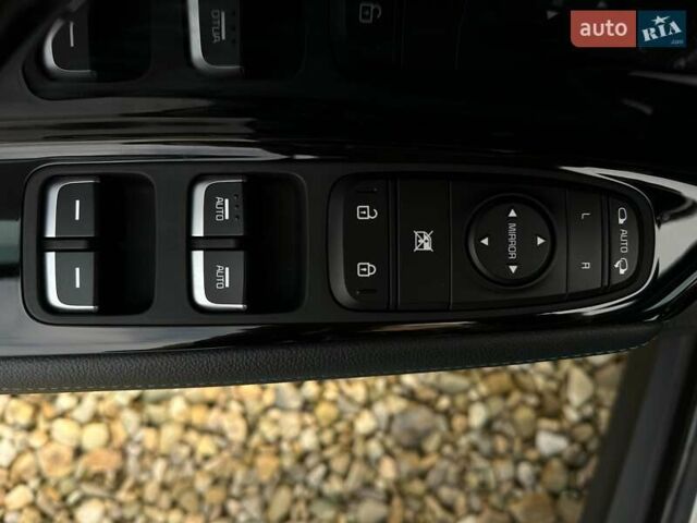 Черный Киа Niro, объемом двигателя 0 л и пробегом 12 тыс. км за 25400 $, фото 35 на Automoto.ua