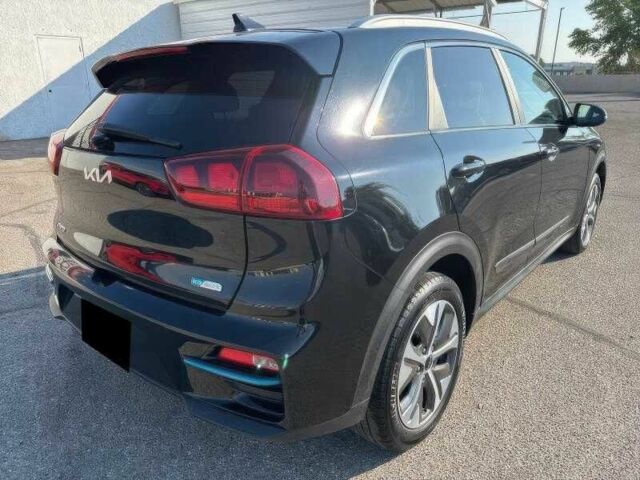 Кіа Niro 2022 у Кропивницькому (Кіровограді) на Automoto.ua Чорний Кіа Niro, об'ємом двигуна 0 л та пробігом 45 тис. км за 13200 $, фото 6 на Automoto.ua