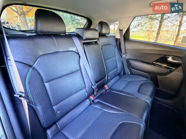 Черный Киа Niro, объемом двигателя 0 л и пробегом 50 тыс. км за 23600 $, фото 17 на Automoto.ua