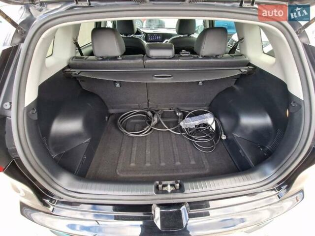 Кіа Niro 2022 у Вінниці на Automoto.ua Чорний Кіа Niro, об'ємом двигуна 0 л та пробігом 174 тис. км за 19600 $, фото 45 на Automoto.ua