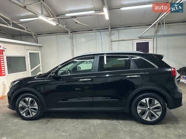 Черный Киа Niro, объемом двигателя 0 л и пробегом 84 тыс. км за 22900 $, фото 30 на Automoto.ua
