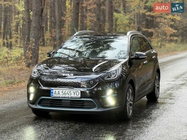 Киа Niro 2022 в Киеве на Automoto.ua Черный Киа Niro, объемом двигателя 0 л и пробегом 70 тыс. км за 22499 $, фото 37 на Automoto.ua