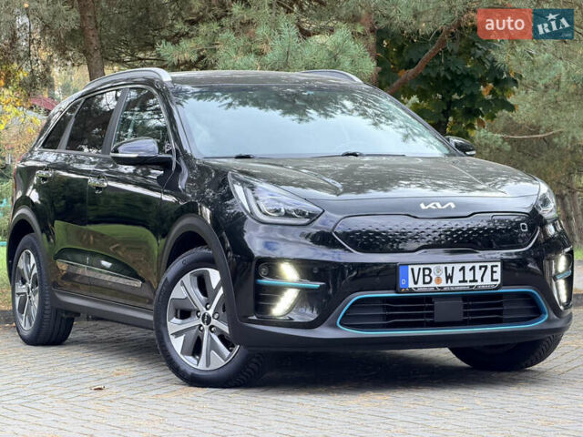 Чорний Кіа Niro, об'ємом двигуна 0 л та пробігом 80 тис. км за 22400 $, фото 1 на Automoto.ua