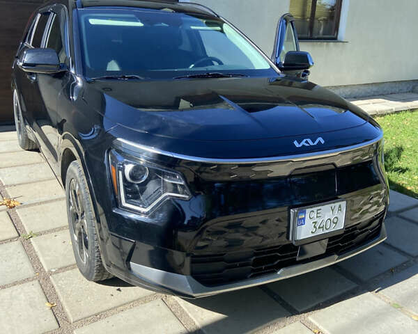 Черный Киа Niro, объемом двигателя 0 л и пробегом 121 тыс. км за 24777 $, фото 2 на Automoto.ua