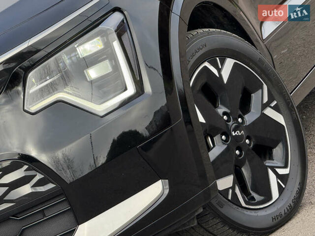 Черный Киа Niro, объемом двигателя 0 л и пробегом 149 тыс. км за 20550 $, фото 13 на Automoto.ua