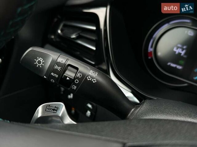 Черный Киа Niro, объемом двигателя 0 л и пробегом 12 тыс. км за 25400 $, фото 42 на Automoto.ua