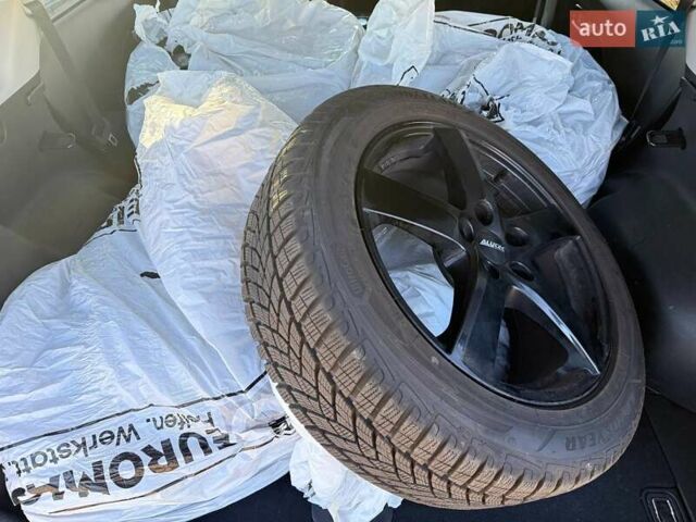 Черный Киа Niro, объемом двигателя 0 л и пробегом 84 тыс. км за 22900 $, фото 7 на Automoto.ua