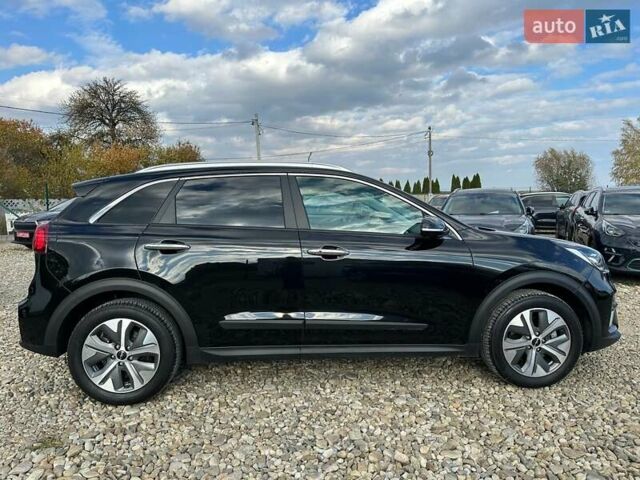 Черный Киа Niro, объемом двигателя 0 л и пробегом 29 тыс. км за 22900 $, фото 30 на Automoto.ua