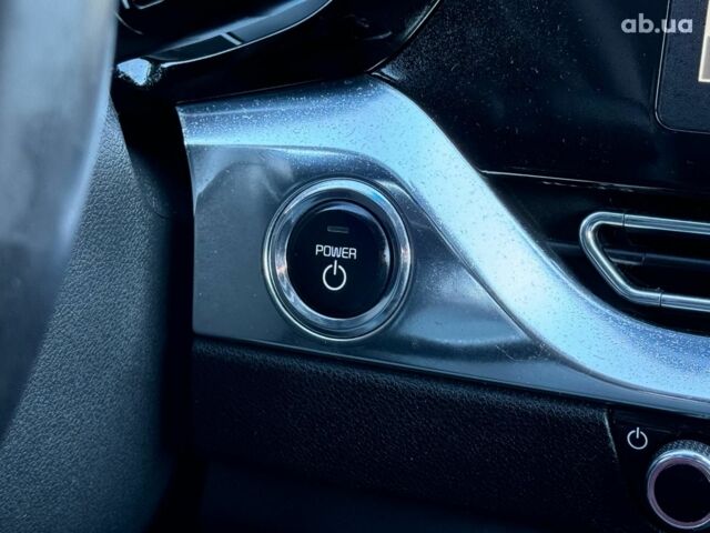 Чорний Кіа Niro, об'ємом двигуна 0 л та пробігом 125 тис. км за 22290 $, фото 31 на Automoto.ua