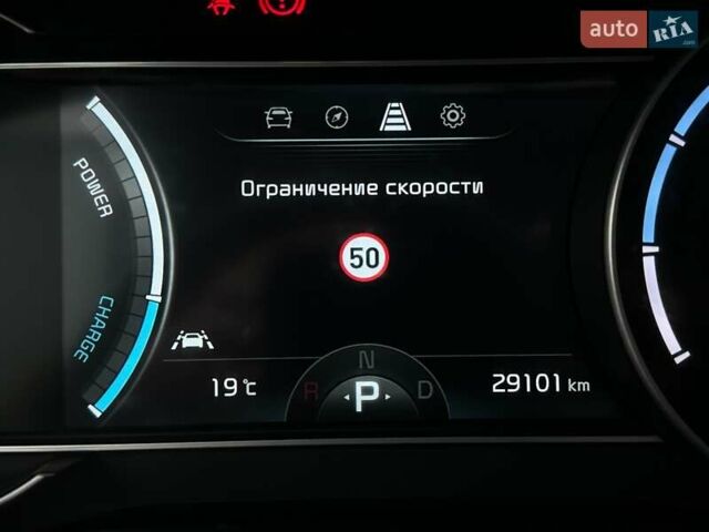 Черный Киа Niro, объемом двигателя 0 л и пробегом 29 тыс. км за 22900 $, фото 61 на Automoto.ua