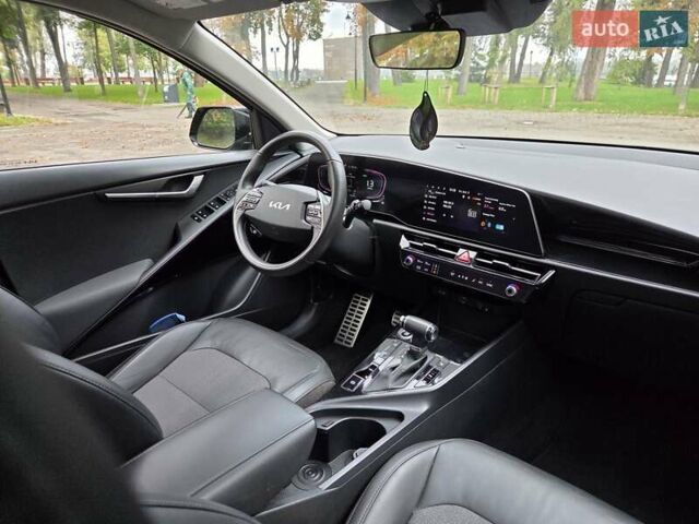 Черный Киа Niro, объемом двигателя 1.58 л и пробегом 97 тыс. км за 25500 $, фото 10 на Automoto.ua