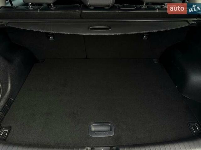 Чорний Кіа Niro, об'ємом двигуна 0 л та пробігом 29 тис. км за 22900 $, фото 99 на Automoto.ua