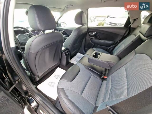 Кіа Niro 2022 у Вінниці на Automoto.ua Чорний Кіа Niro, об'ємом двигуна 0 л та пробігом 174 тис. км за 19600 $, фото 35 на Automoto.ua