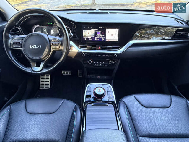 Черный Киа Niro, объемом двигателя 0 л и пробегом 50 тыс. км за 23600 $, фото 21 на Automoto.ua