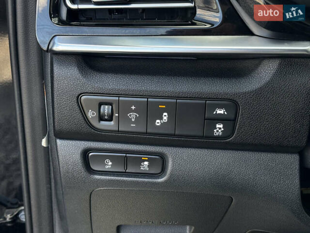 Чорний Кіа Niro, об'ємом двигуна 0 л та пробігом 23 тис. км за 24999 $, фото 22 на Automoto.ua