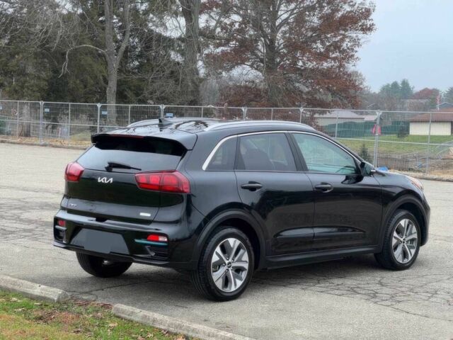 Черный Киа Niro, объемом двигателя 0 л и пробегом 16 тыс. км за 15600 $, фото 7 на Automoto.ua