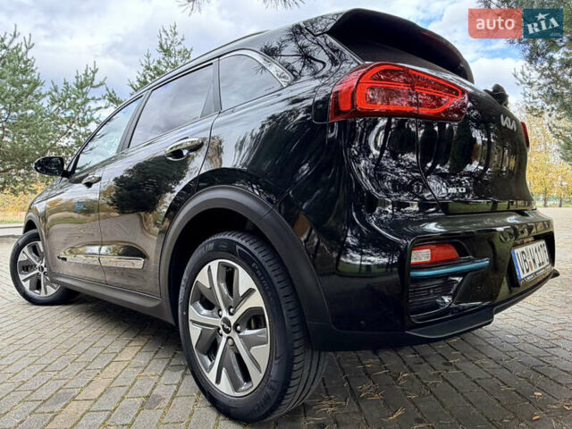 Киа Niro 2022 в Дрогобыче на Automoto.ua Черный Киа Niro, объемом двигателя 0 л и пробегом 80 тыс. км за 22690 $, фото 5 на Automoto.ua