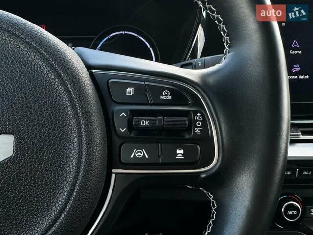 Чорний Кіа Niro, об'ємом двигуна 0 л та пробігом 29 тис. км за 22900 $, фото 55 на Automoto.ua