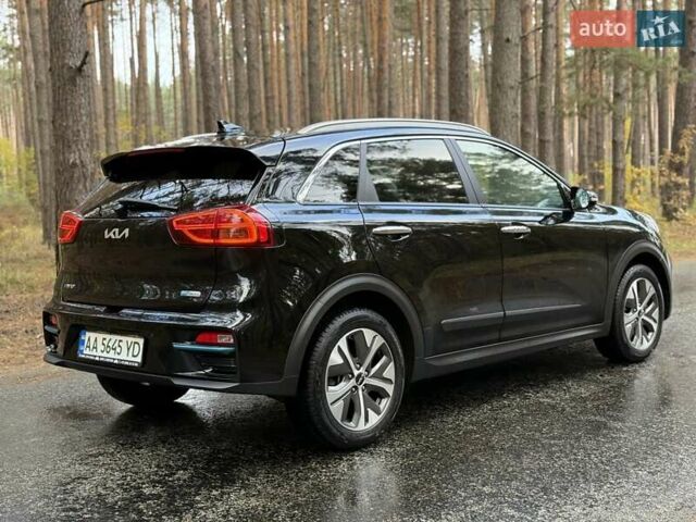 Киа Niro 2022 в Киеве на Automoto.ua Черный Киа Niro, объемом двигателя 0 л и пробегом 70 тыс. км за 22499 $, фото 15 на Automoto.ua