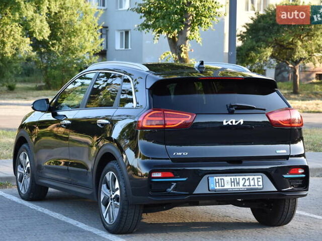 Черный Киа Niro, объемом двигателя 0 л и пробегом 35 тыс. км за 24399 $, фото 5 на Automoto.ua