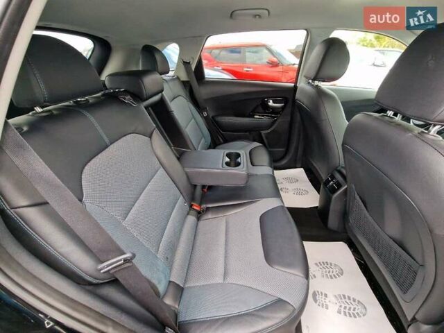 Кіа Niro 2022 у Вінниці на Automoto.ua Чорний Кіа Niro, об'ємом двигуна 0 л та пробігом 174 тис. км за 19600 $, фото 38 на Automoto.ua