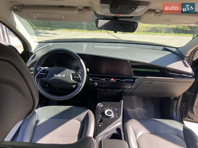 Черный Киа Niro, объемом двигателя 0 л и пробегом 121 тыс. км за 24777 $, фото 12 на Automoto.ua