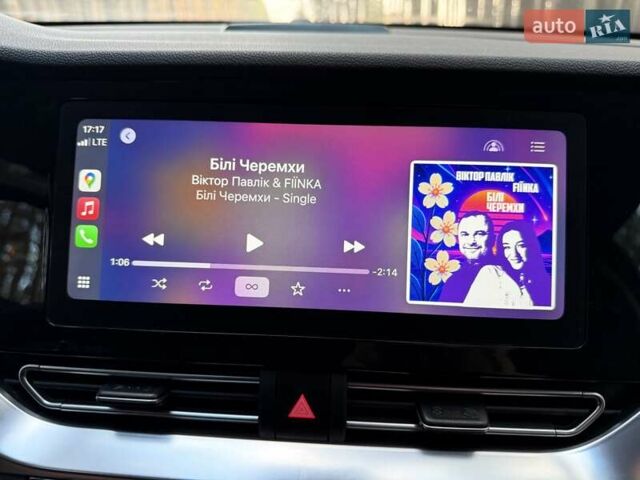 Киа Niro 2022 в Киеве на Automoto.ua Черный Киа Niro, объемом двигателя 0 л и пробегом 70 тыс. км за 22499 $, фото 122 на Automoto.ua