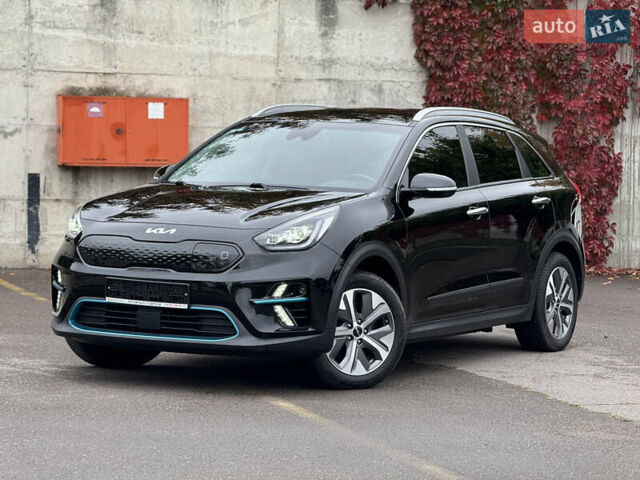 Чорний Кіа Niro, об'ємом двигуна 0 л та пробігом 108 тис. км за 21850 $, фото 18 на Automoto.ua