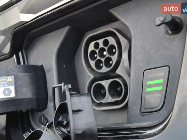 Черный Киа Niro, объемом двигателя 0 л и пробегом 67 тыс. км за 24150 $, фото 62 на Automoto.ua