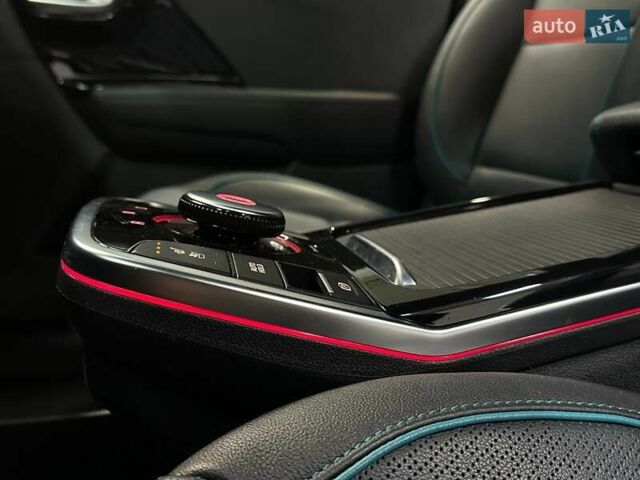 Черный Киа Niro, объемом двигателя 0 л и пробегом 12 тыс. км за 25400 $, фото 14 на Automoto.ua
