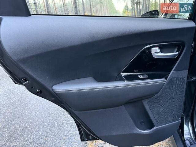 Киа Niro 2022 в Киеве на Automoto.ua Черный Киа Niro, объемом двигателя 0 л и пробегом 70 тыс. км за 22499 $, фото 89 на Automoto.ua