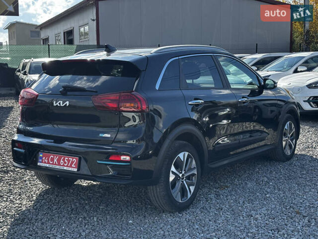 Чорний Кіа Niro, об'ємом двигуна 0 л та пробігом 23 тис. км за 24999 $, фото 13 на Automoto.ua