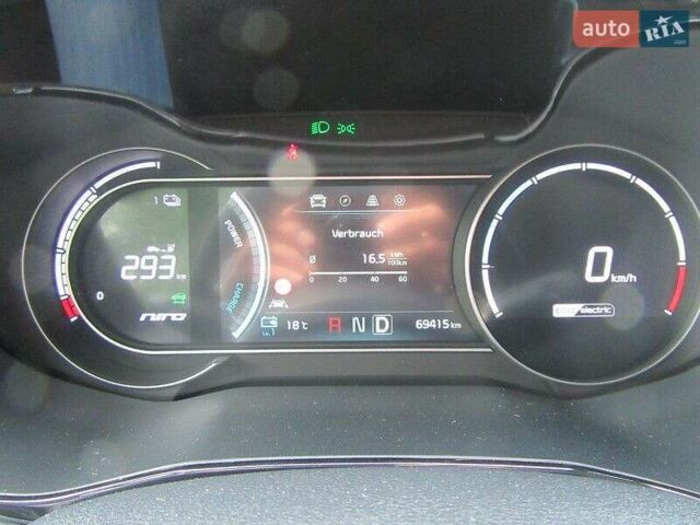 Киа Niro 2022 в Киеве на Automoto.ua Черный Киа Niro, объемом двигателя 0 л и пробегом 70 тыс. км за 22499 $, фото 131 на Automoto.ua