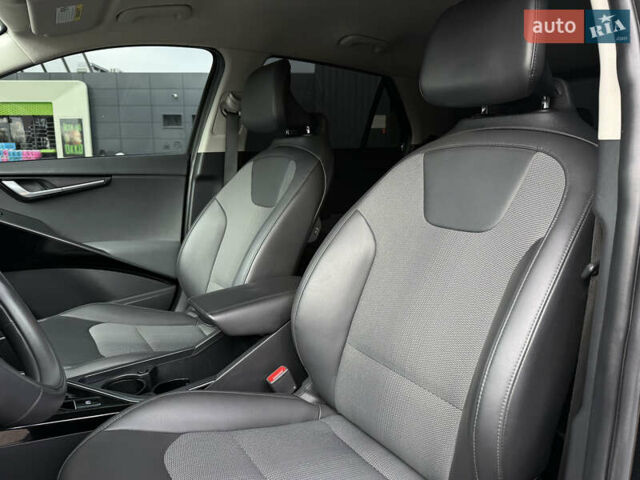 Черный Киа Niro, объемом двигателя 0 л и пробегом 149 тыс. км за 20550 $, фото 35 на Automoto.ua