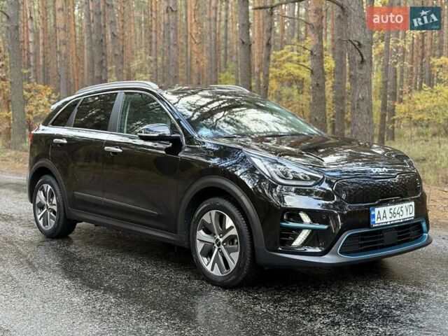 Киа Niro 2022 в Киеве на Automoto.ua Черный Киа Niro, объемом двигателя 0 л и пробегом 70 тыс. км за 22499 $, фото 32 на Automoto.ua