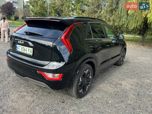 Чорний Кіа Niro, об'ємом двигуна 0 л та пробігом 150 тис. км за 21500 $, фото 6 на Automoto.ua