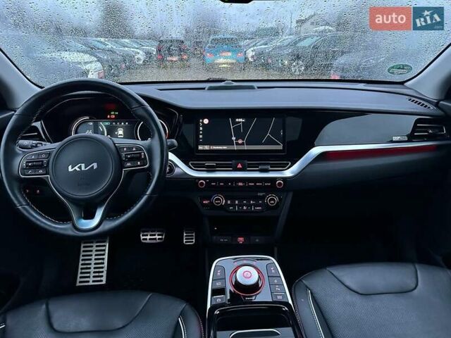 Черный Киа Niro, объемом двигателя 0 л и пробегом 84 тыс. км за 22900 $, фото 52 на Automoto.ua