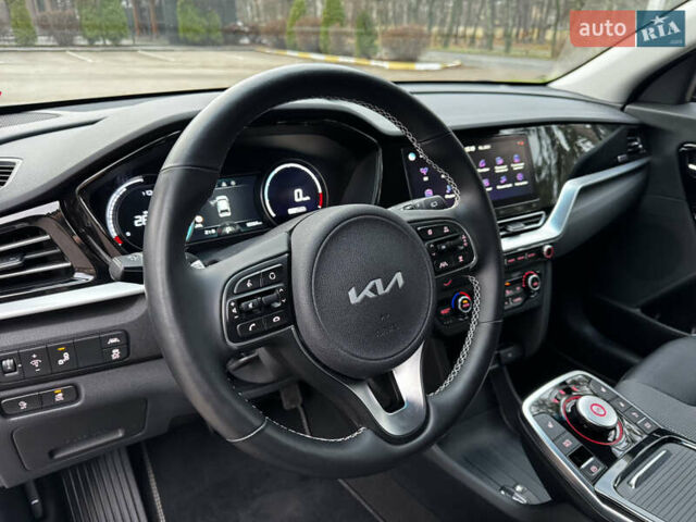 Черный Киа Niro, объемом двигателя 0 л и пробегом 54 тыс. км за 24300 $, фото 37 на Automoto.ua