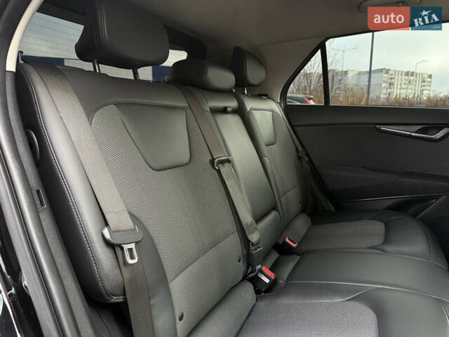 Черный Киа Niro, объемом двигателя 0 л и пробегом 149 тыс. км за 20550 $, фото 46 на Automoto.ua