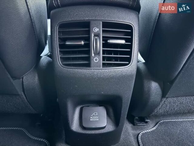 Киа Niro 2022 в Киеве на Automoto.ua Черный Киа Niro, объемом двигателя 0 л и пробегом 70 тыс. км за 22499 $, фото 92 на Automoto.ua