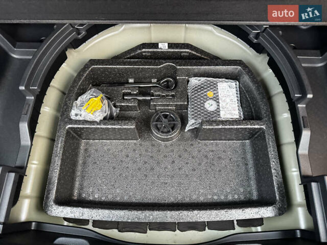 Черный Киа Niro, объемом двигателя 0 л и пробегом 54 тыс. км за 24300 $, фото 59 на Automoto.ua