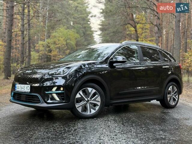 Киа Niro 2022 в Киеве на Automoto.ua Черный Киа Niro, объемом двигателя 0 л и пробегом 70 тыс. км за 22499 $, фото 31 на Automoto.ua