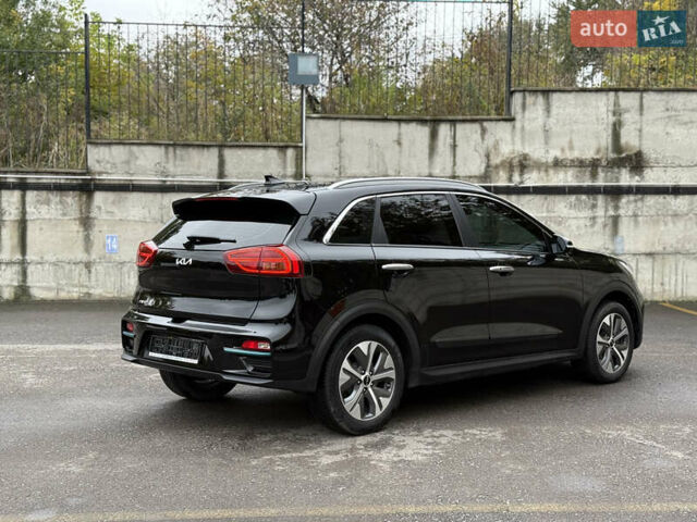 Чорний Кіа Niro, об'ємом двигуна 0 л та пробігом 108 тис. км за 21850 $, фото 21 на Automoto.ua